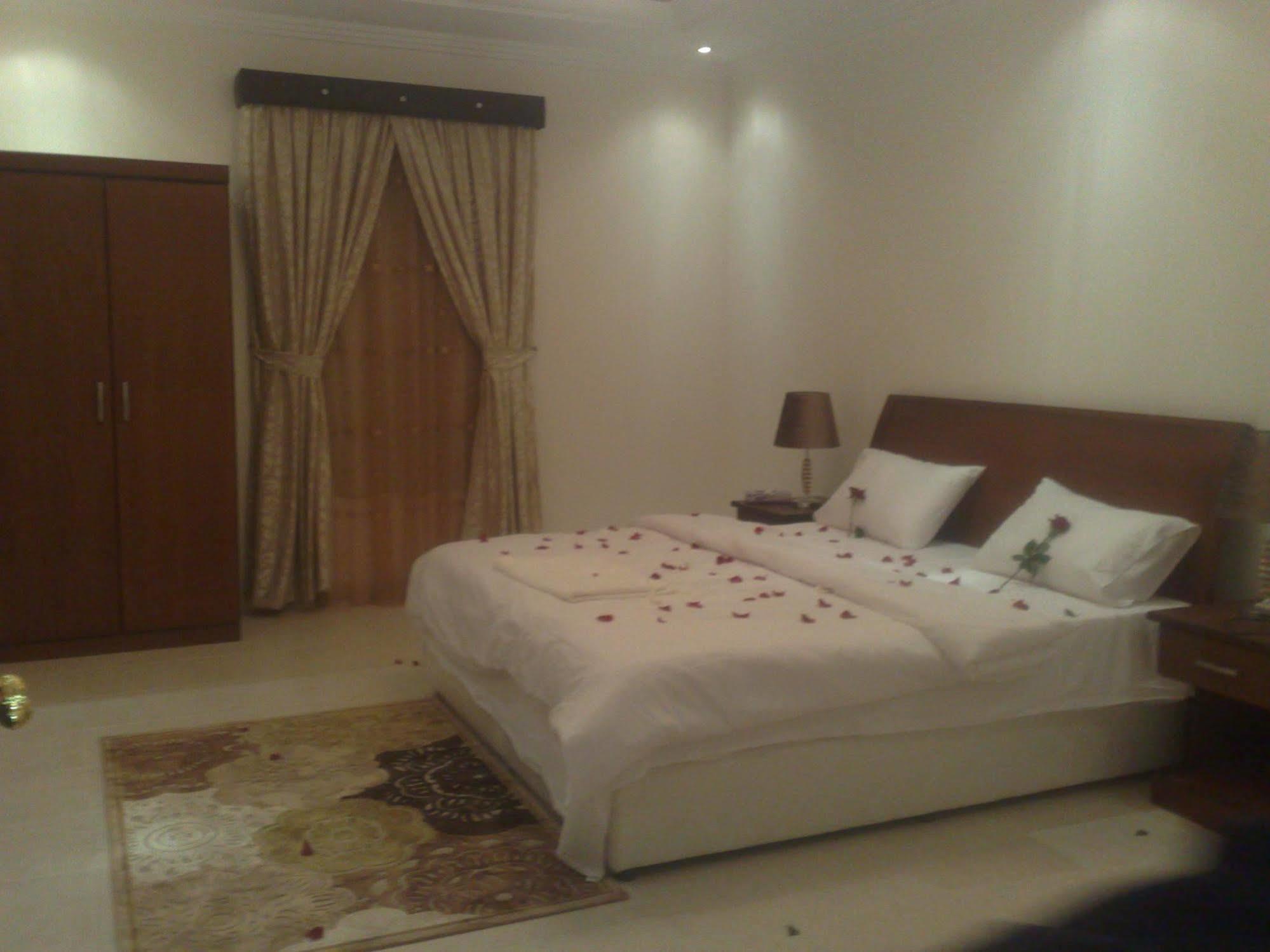 Towlan Hotel Suites 1 Ριάντ Εξωτερικό φωτογραφία